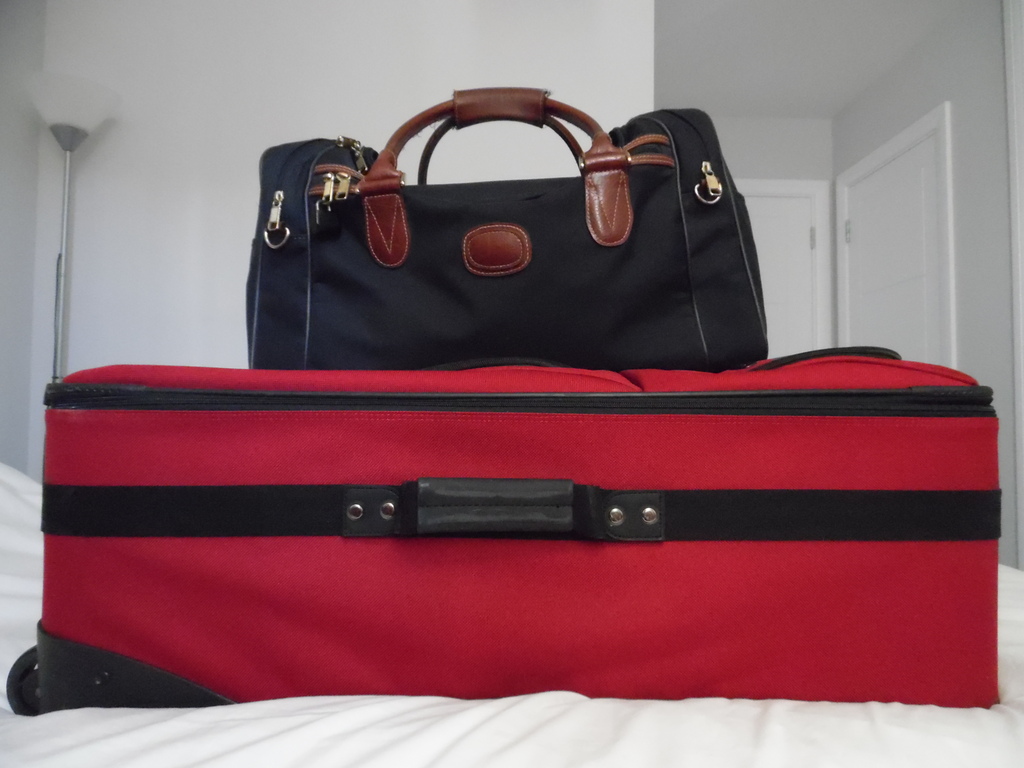 Suitcase and holdall
