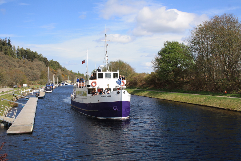Jacobite Cruises on Caledonian Canal