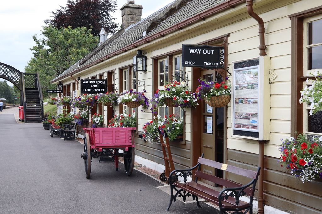 Boat of Garten Platform