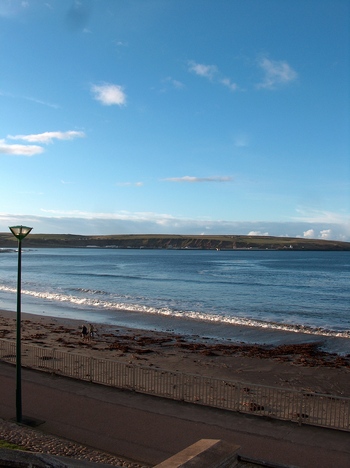 Pentland Crescent and Thurso Beach